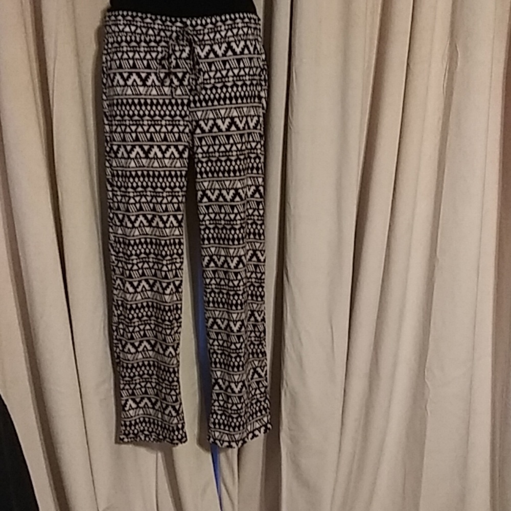 Pants - Picture 4 of 4